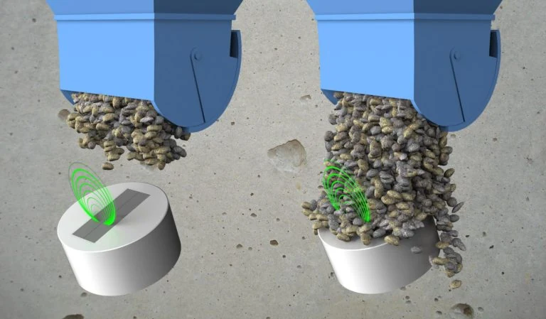 Field with and without material over the face