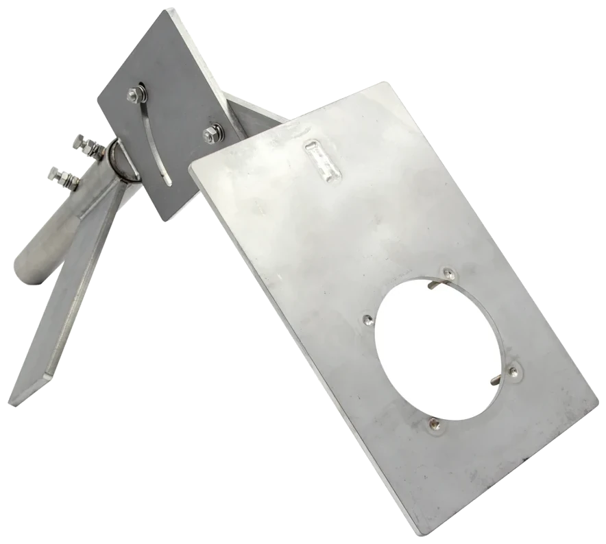 Universal mounting bracket