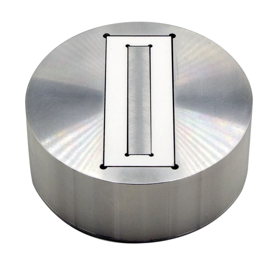 Replaceable stainless head with rectangular ceramic window